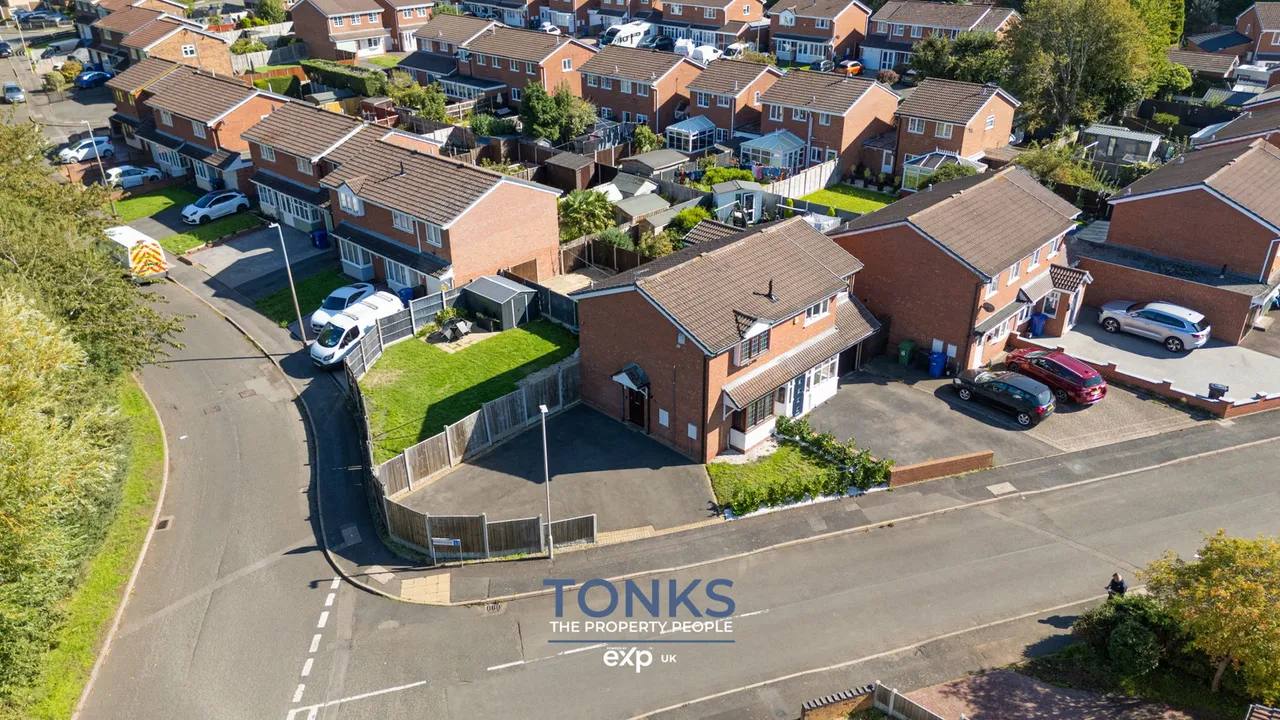 Roach Close, Brierley Hill, DY5, photo 18