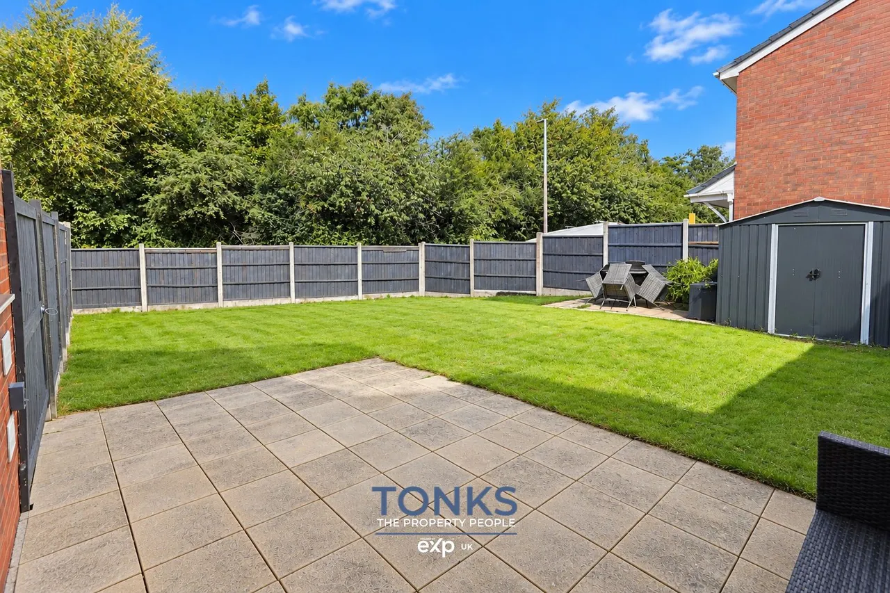 Roach Close, Brierley Hill, DY5, photo 16