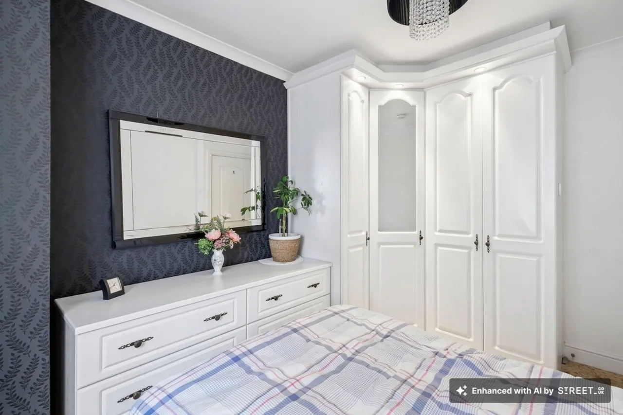 Warwick Road, Seymour Place, HP9, photo 8