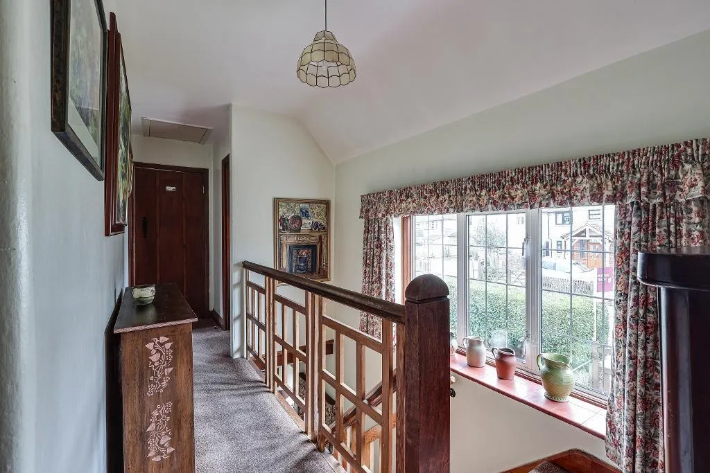 Farleigh Road, Warlingham, photo 16