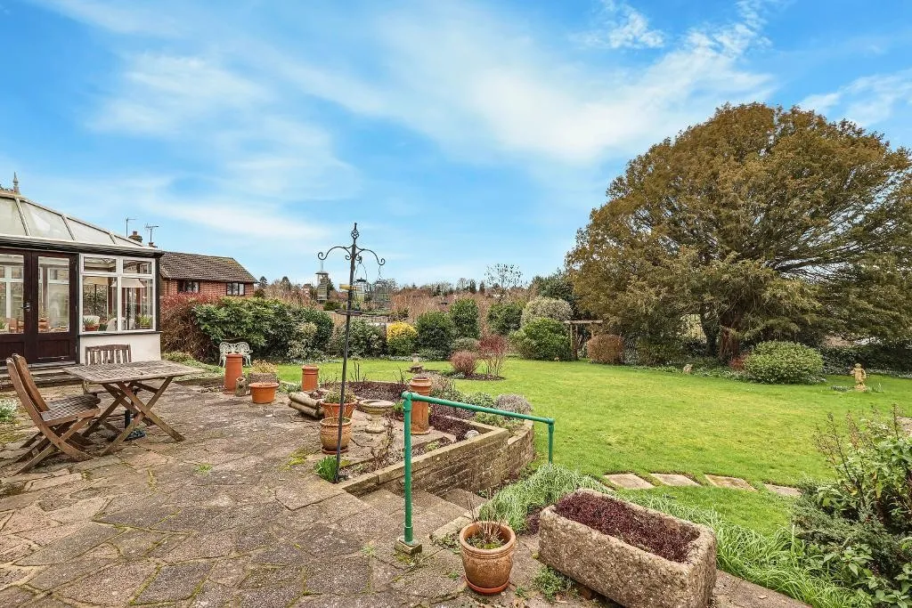 Farleigh Road, Warlingham, photo 21