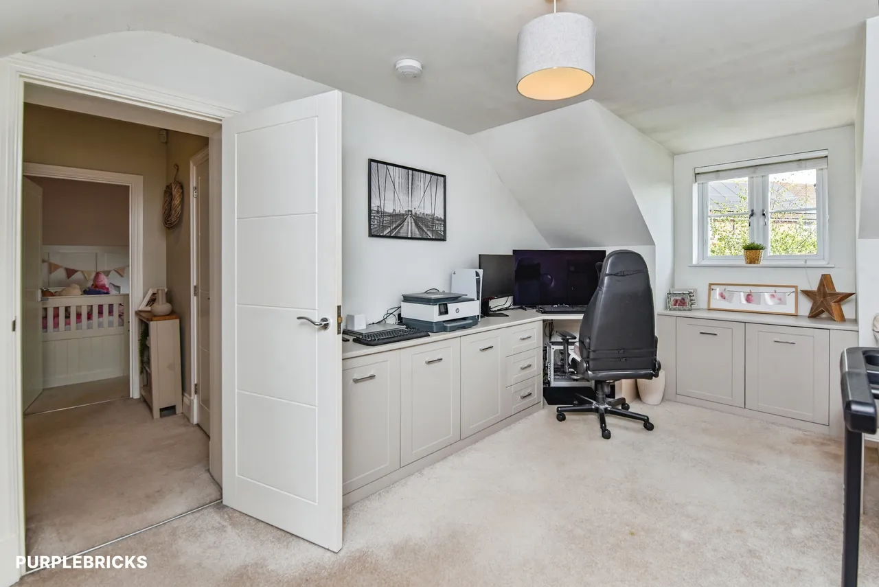 Elmhurst Gardens, Trowbridge, BA14, photo 12