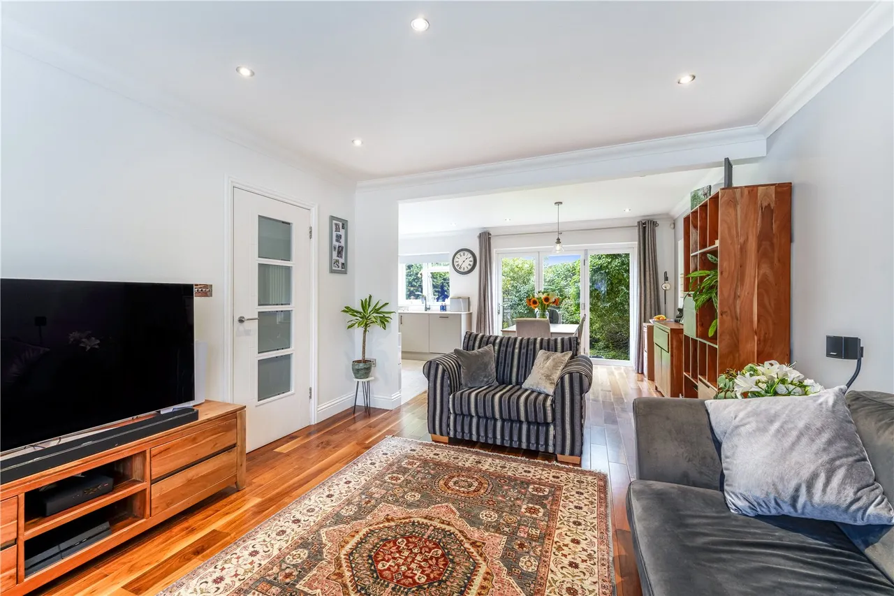 Princes Close, Teddington, TW11 0RX, photo 4