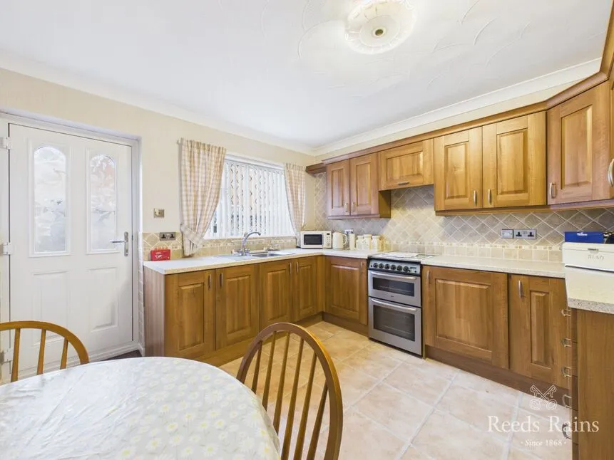 Chingford Grove, Stockton-on-Tees, Durham, TS19, photo 3
