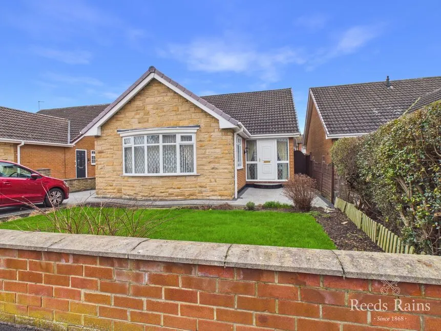3 bed house for sale — Chingford Grove, Stockton-on-Tees, Durham, TS19
