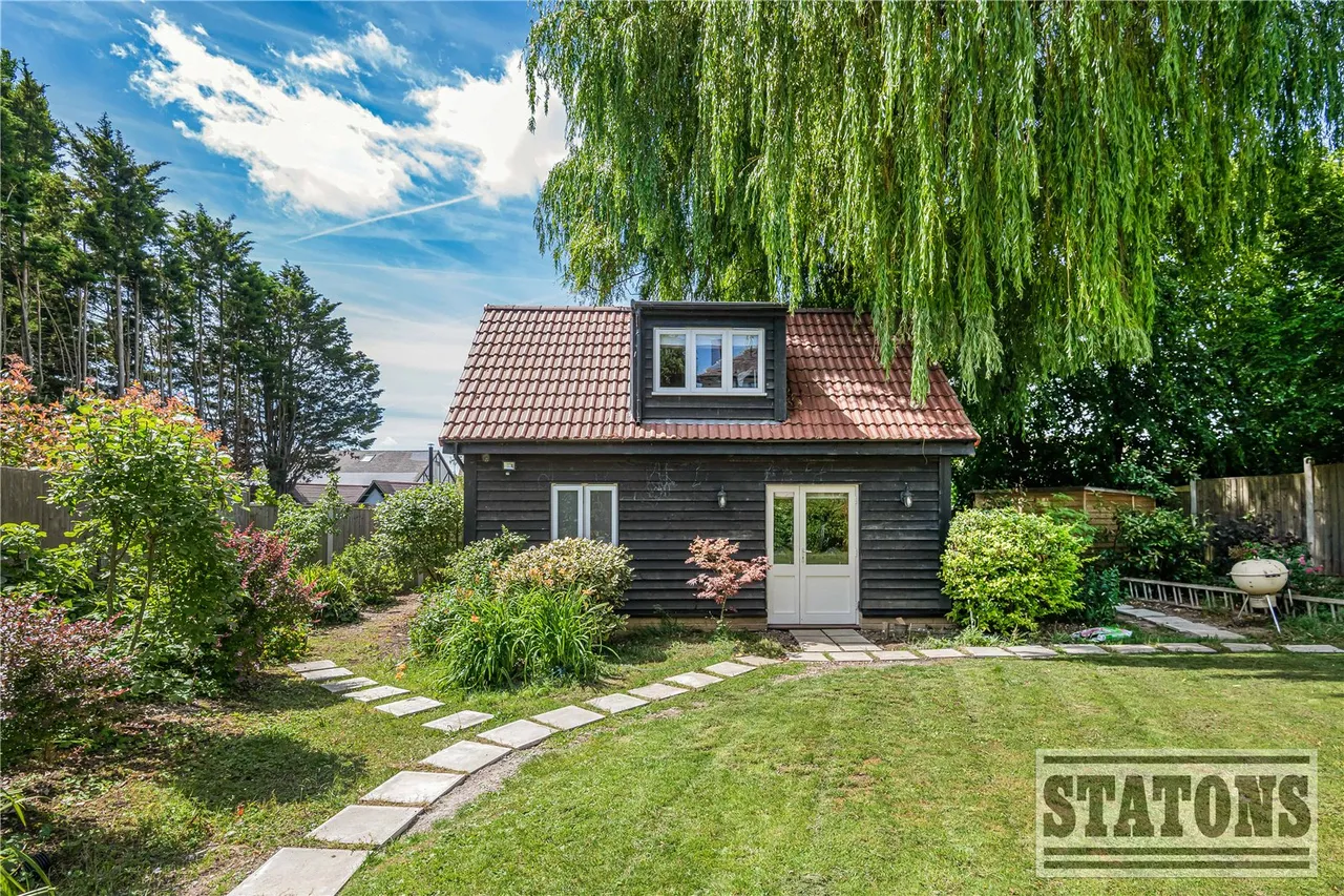 Westwood Close, Potters Bar, Hertfordshire, EN6 1LH, photo 26
