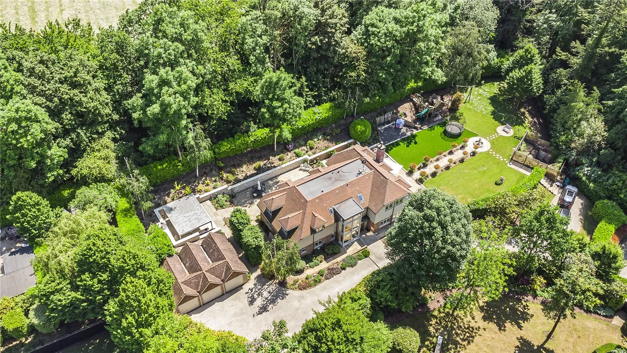 Vineyards Road, Northaw, Potters Bar, Hertfordshire, EN6 4PF, photo 34