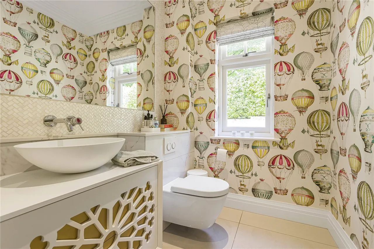 Vineyards Road, Northaw, Potters Bar, Hertfordshire, EN6 4PF, photo 10