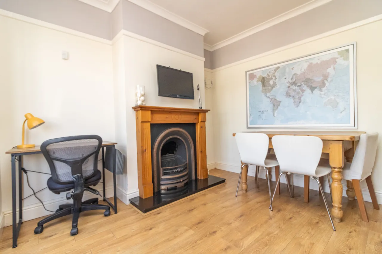 Belvoir Drive, Leicester, Leicester, LE2 8PB, photo 4