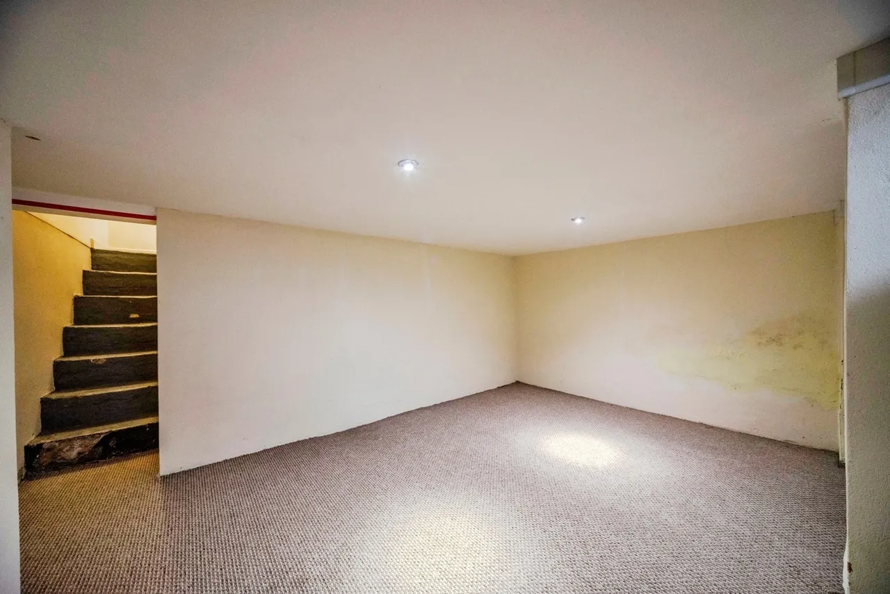 Victoria Road, Bletchley, Milton Keynes, Buckinghamshire, MK2, photo 11