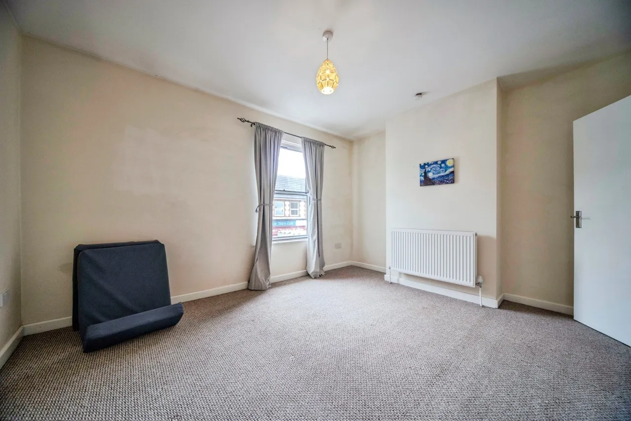 Victoria Road, Bletchley, Milton Keynes, Buckinghamshire, MK2, photo 8