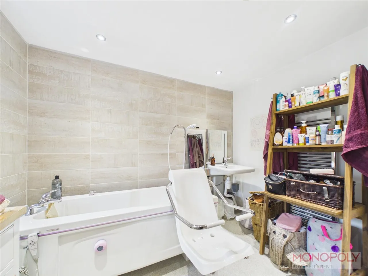 The Links, Wrexham, LL13, photo 15