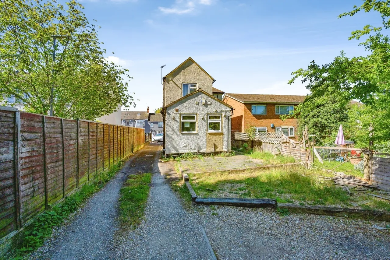 Beechwood Road, Luton, Bedfordshire, LU4, photo 9