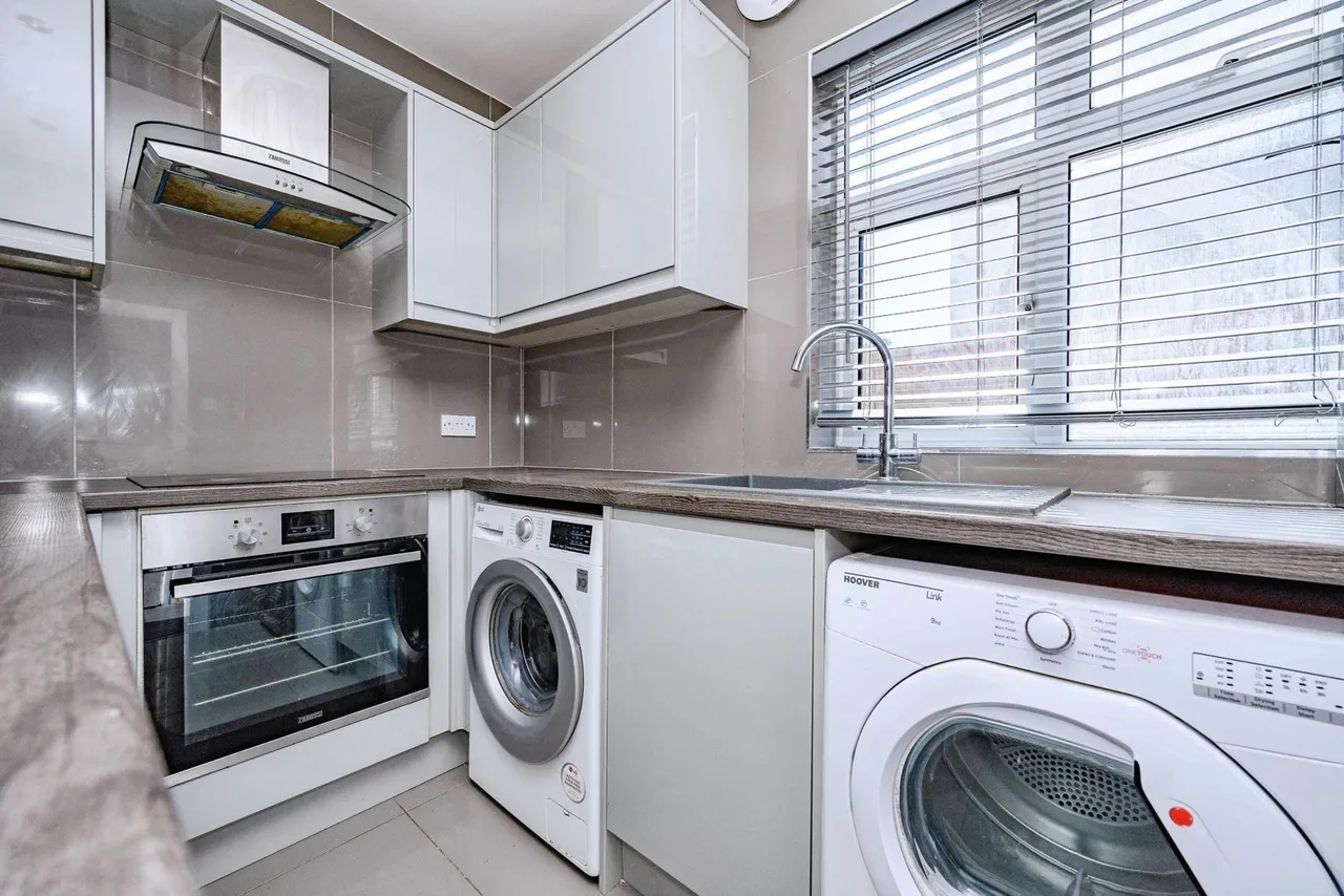 Beechwood Road, Luton, Bedfordshire, LU4, photo 5