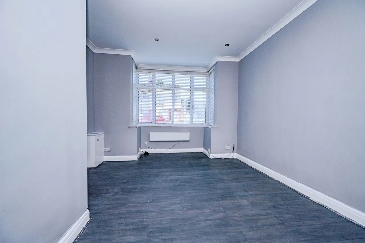 Beechwood Road, Luton, Bedfordshire, LU4, photo 2