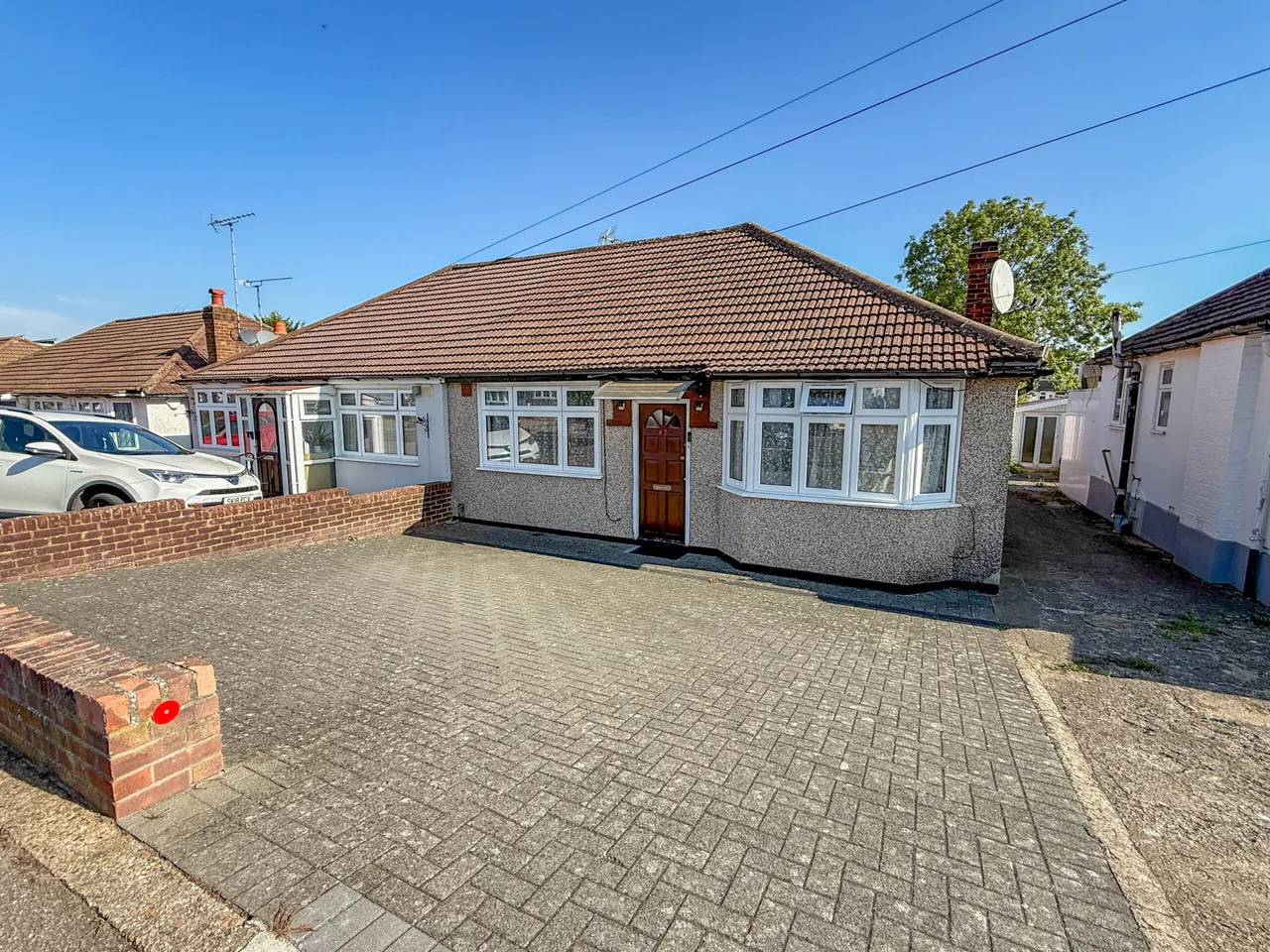 2 bed house for sale, Compton Place, Watford, WD19