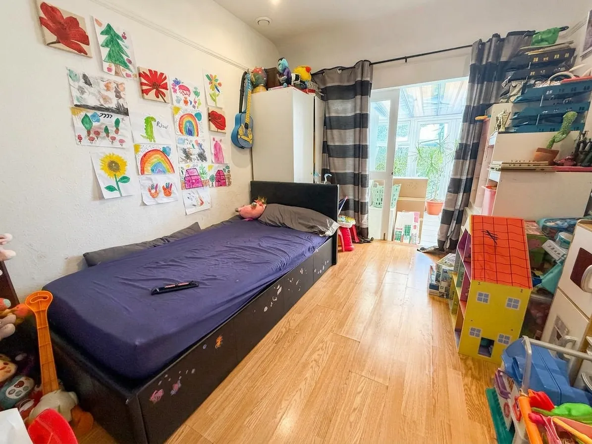 Compton Place, Watford, WD19, photo 3