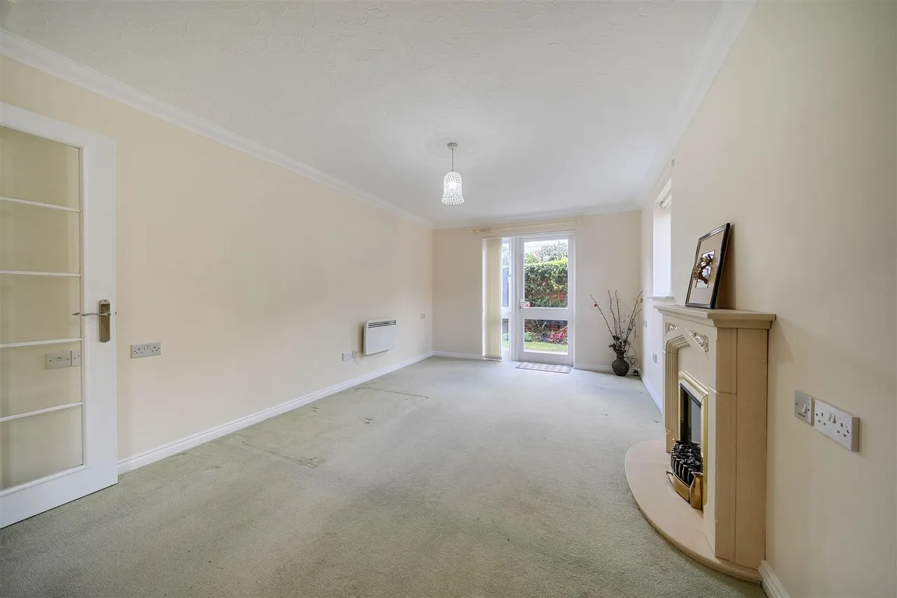 Howsell Road, Malvern, WR14, photo 3