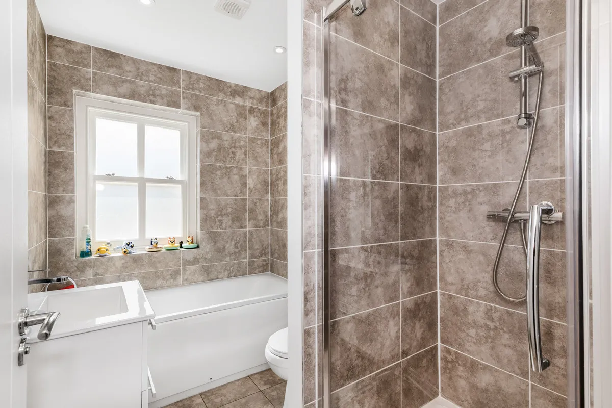 Petworth, GU28 9BF, photo 9