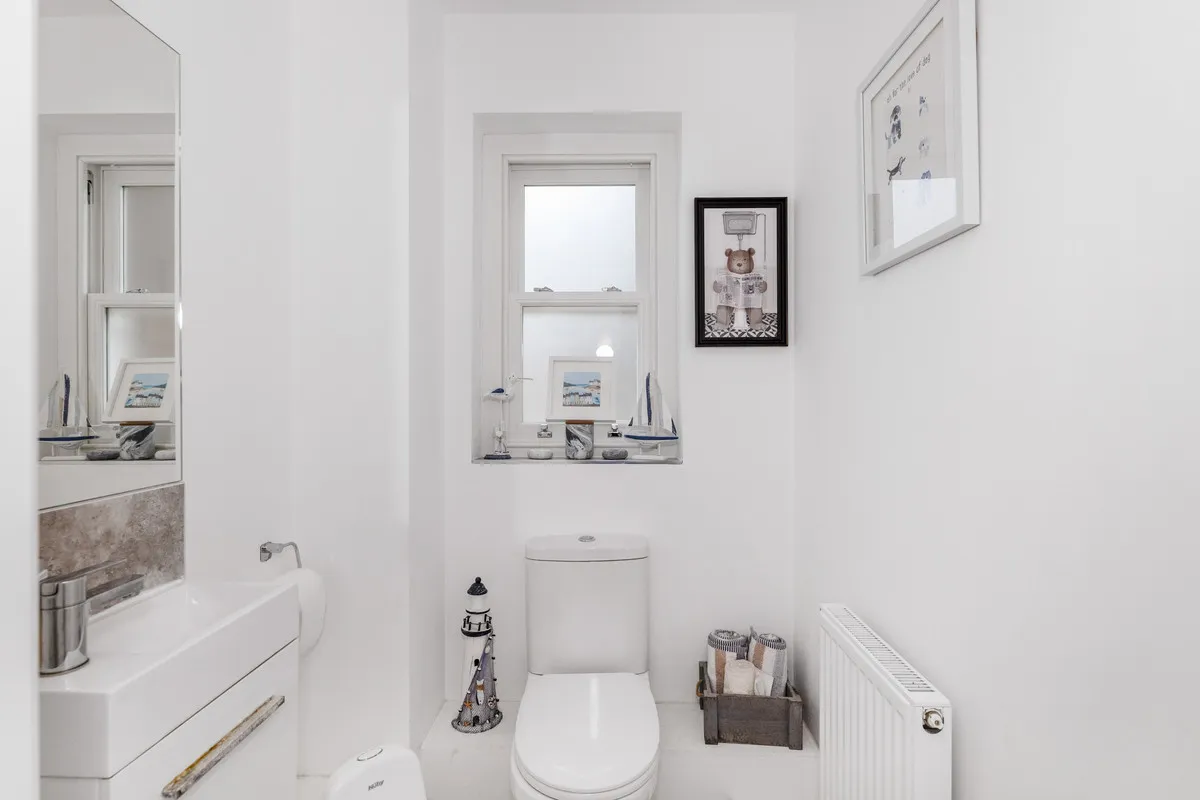 Petworth, GU28 9BF, photo 13