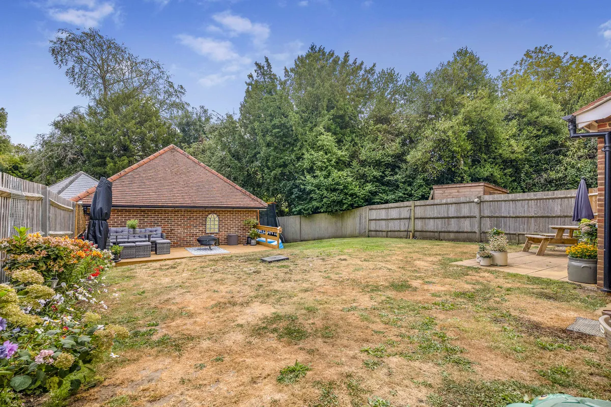 Petworth, GU28 9BF, photo 10