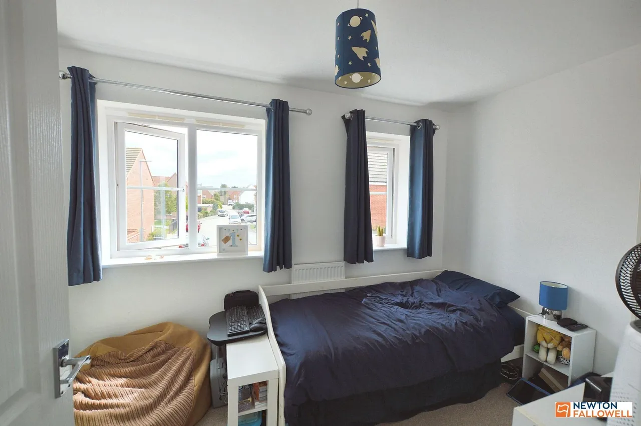 Great Leighs, Bourne, PE10, photo 7