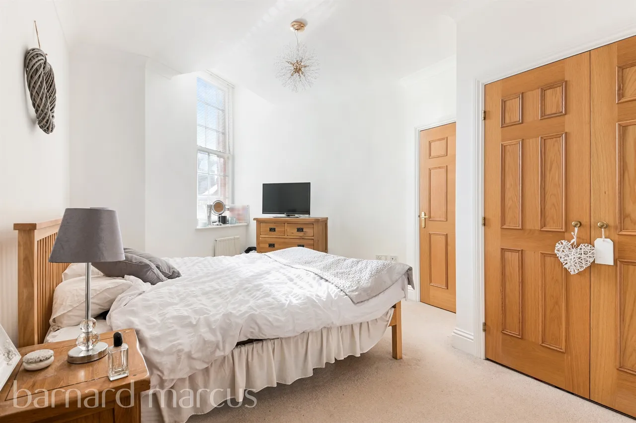 Sandy Mead, EPSOM, photo 7