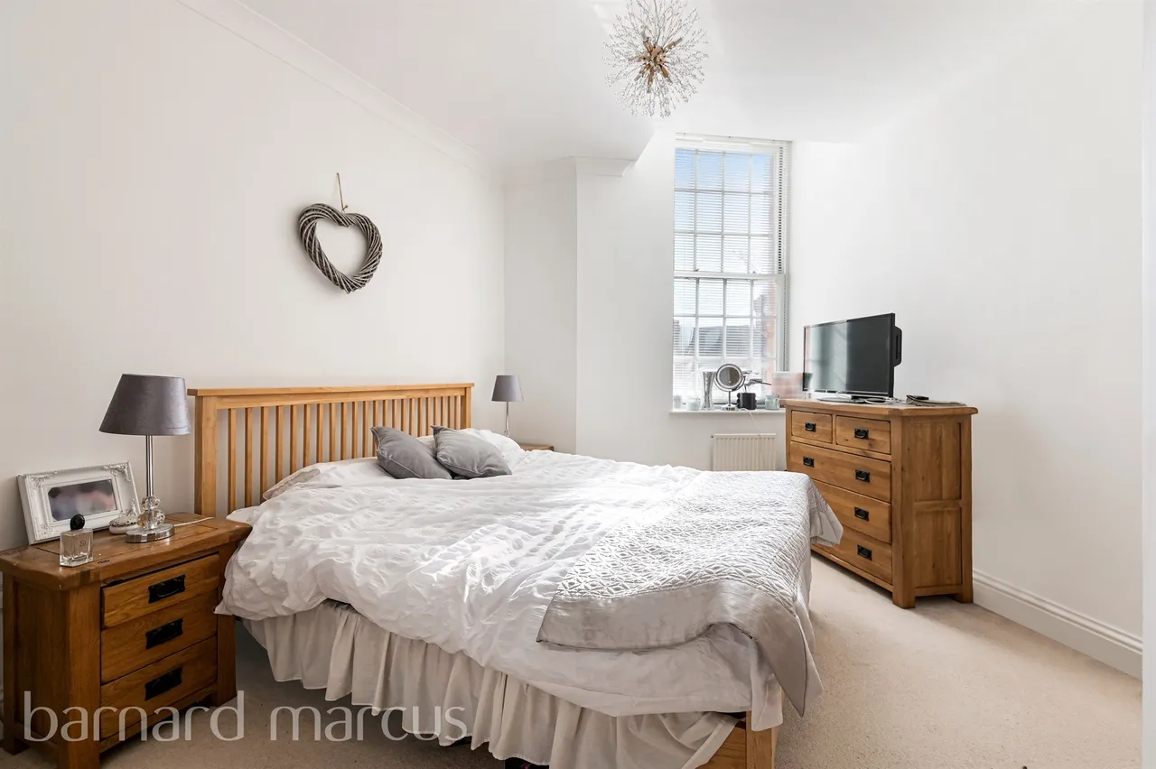 Sandy Mead, EPSOM, photo 8