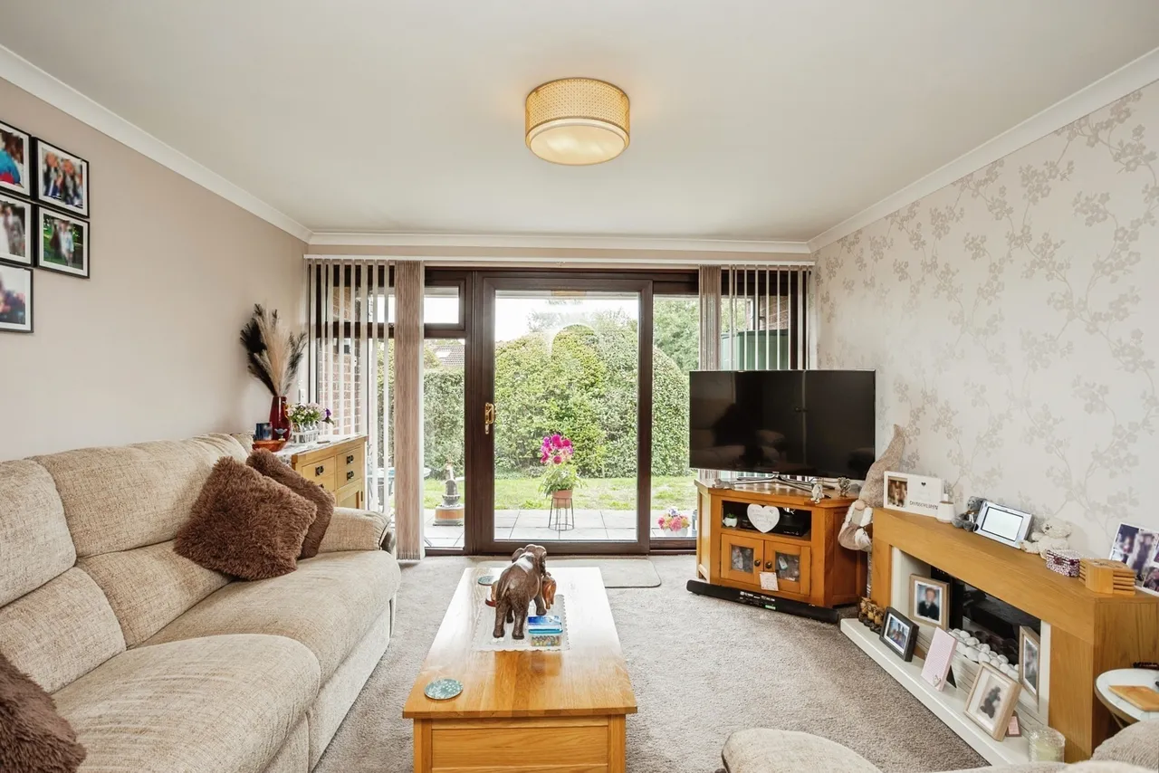 Burns Road, Loughborough, LE11, photo 3