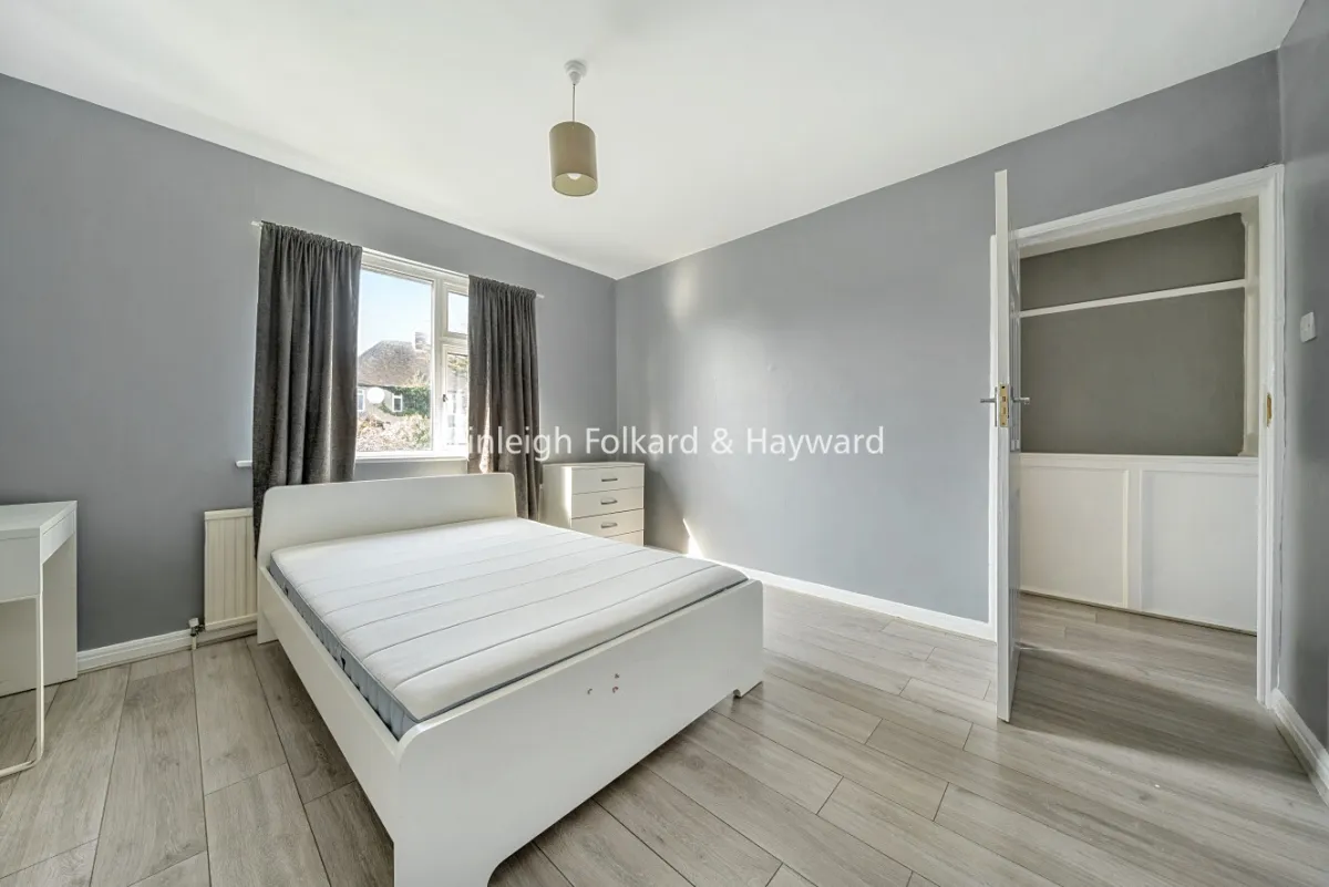 Braid Avenue, London, W3, photo 9