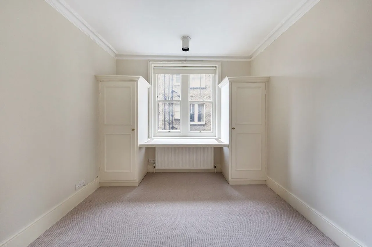 15 Priory Mansions, 90 Drayton Gardens, London, photo 7