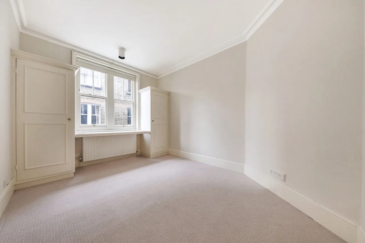 15 Priory Mansions, 90 Drayton Gardens, London, photo 12