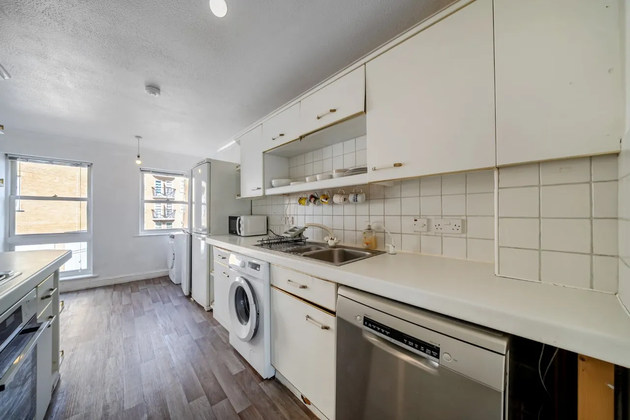 Wolfe Crescent, Rotherhithe, SE16, photo 4