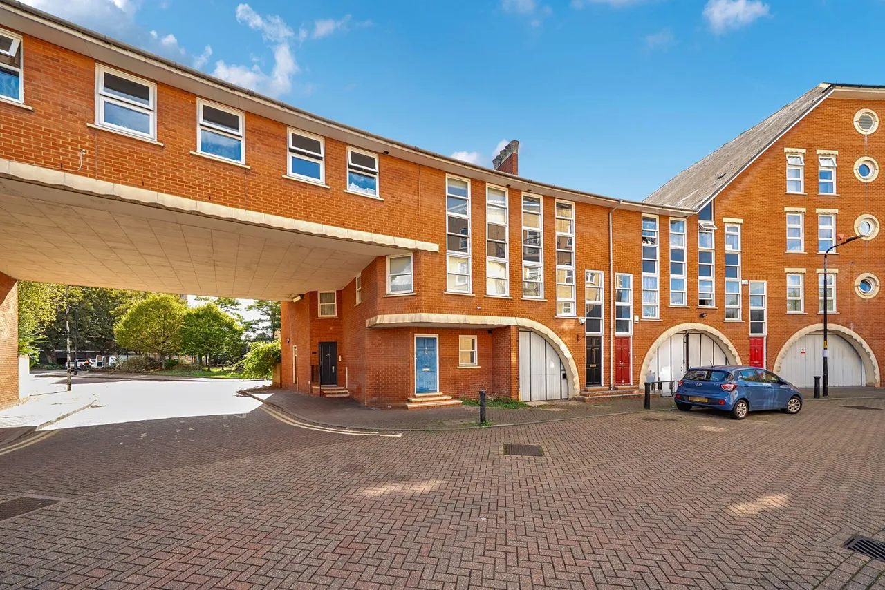 Wolfe Crescent, Rotherhithe, SE16, photo 20