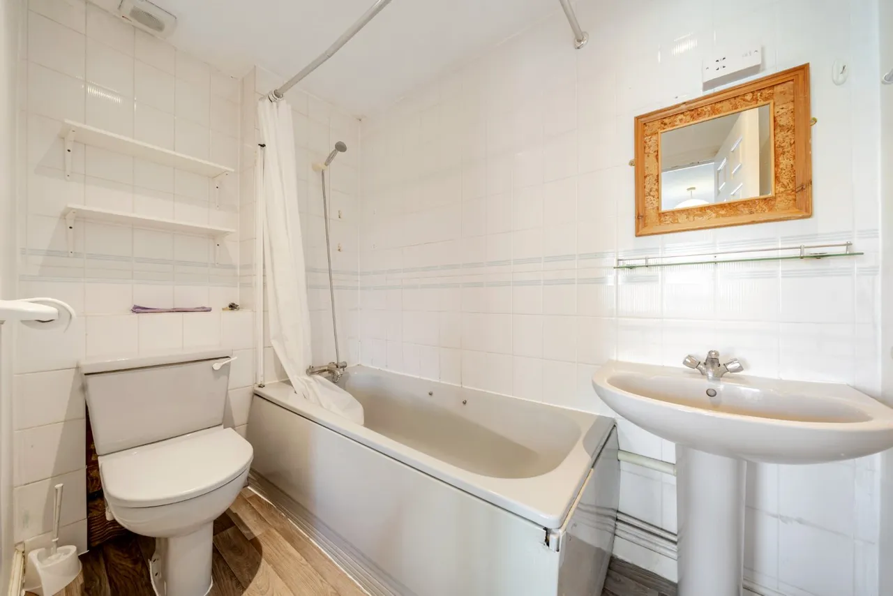 Wolfe Crescent, Rotherhithe, SE16, photo 9