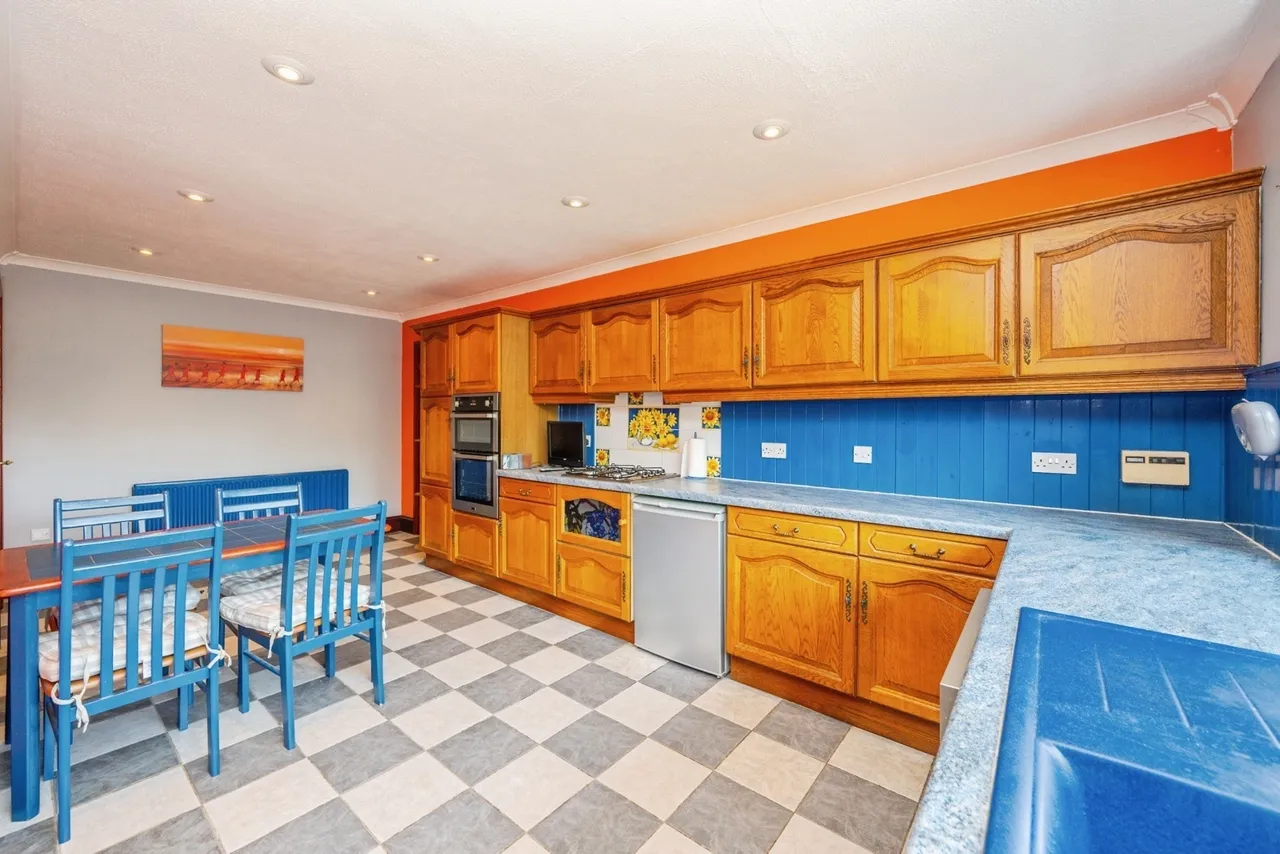 The Bungalow, Tamworth, Staffordshire, B79, photo 8