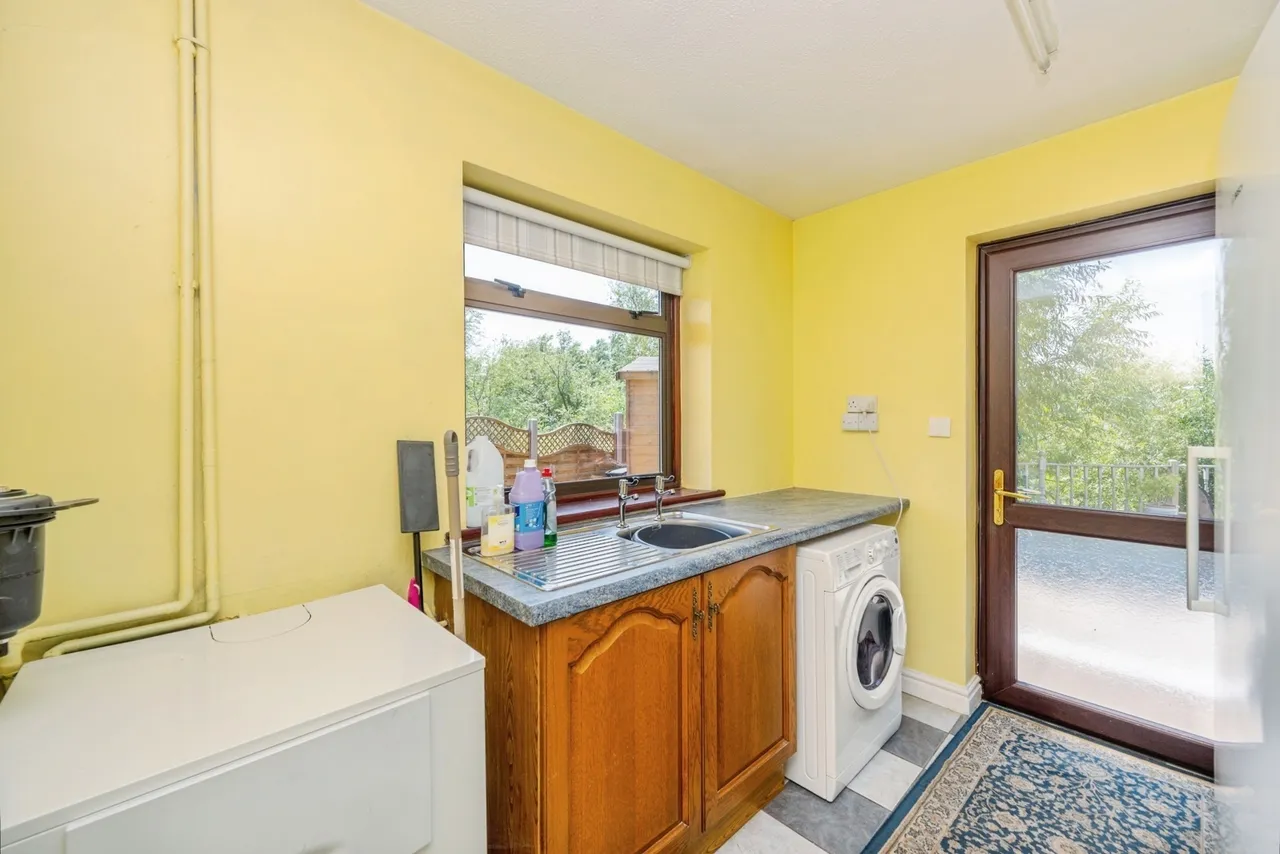 The Bungalow, Tamworth, Staffordshire, B79, photo 19