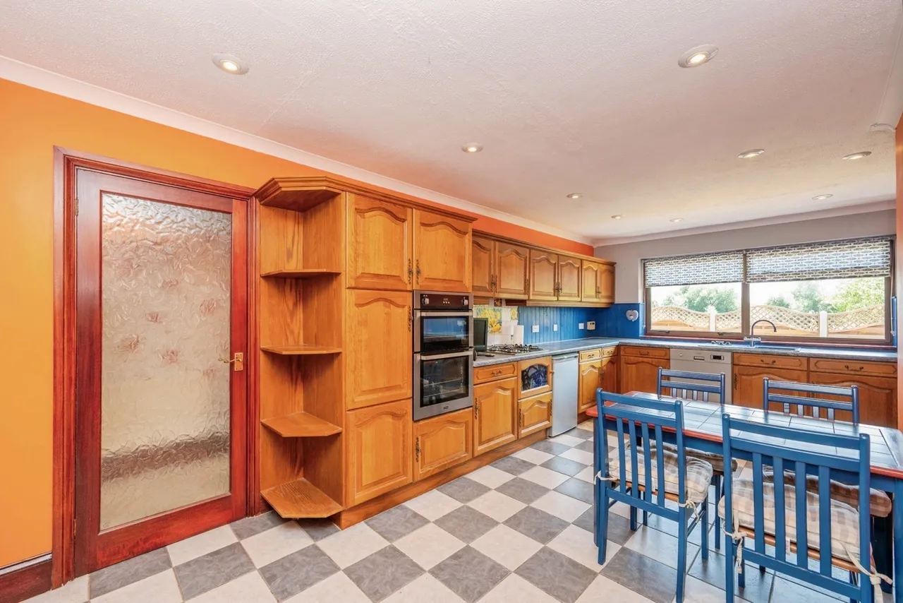 The Bungalow, Tamworth, Staffordshire, B79, photo 20