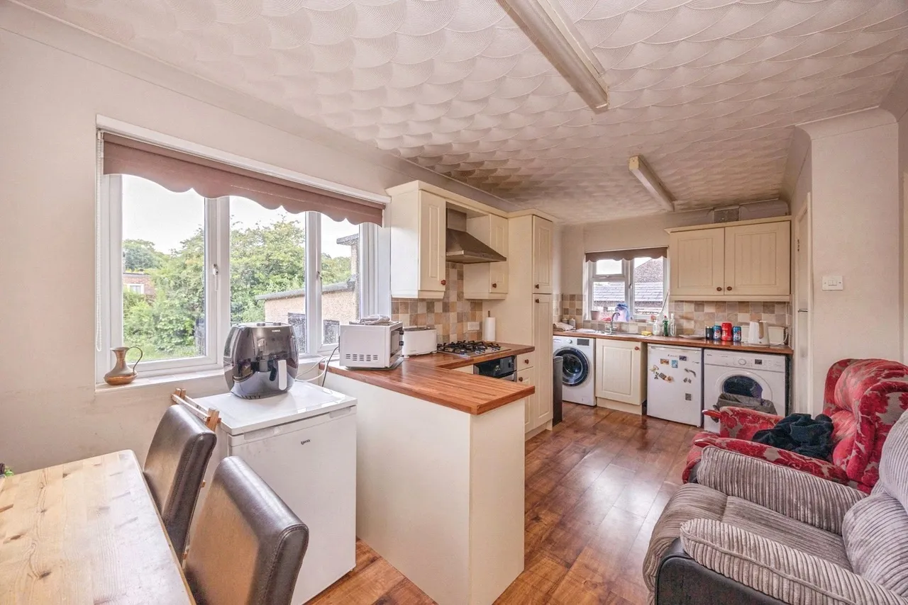Padnell Avenue, Waterlooville, PO8, photo 4