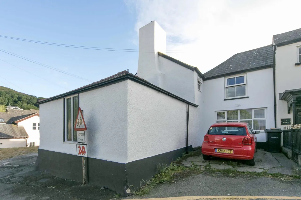 Ffordd Llanelwy, Betws yn Rhos, LL22, photo 25
