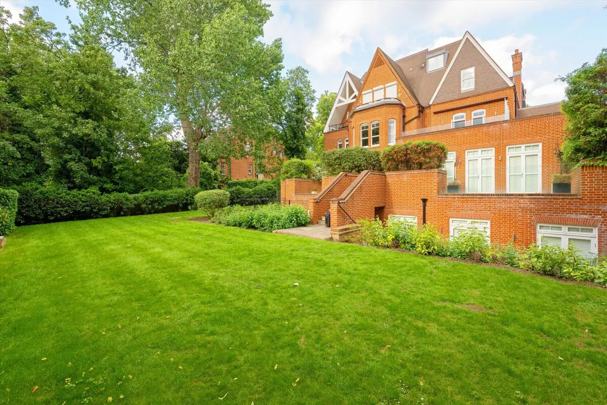Netherhall Gardens, London, NW3, photo 17