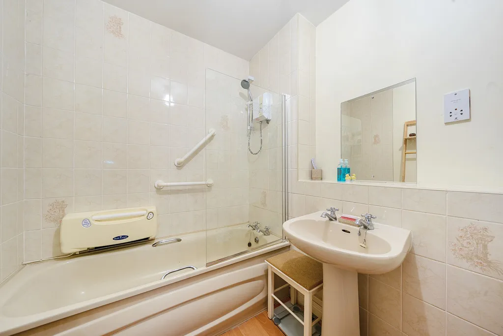 Station Road, Arnside, LA5, photo 16