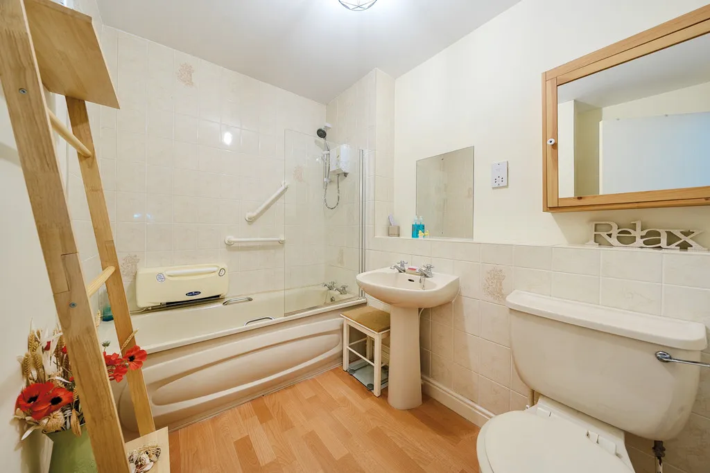 Station Road, Arnside, LA5, photo 15