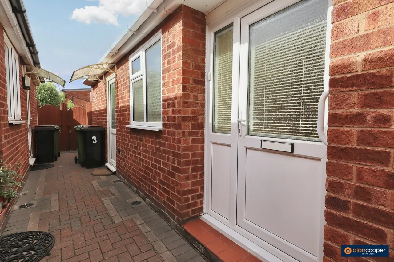 Ferndale Close, Nuneaton, CV11, photo 24