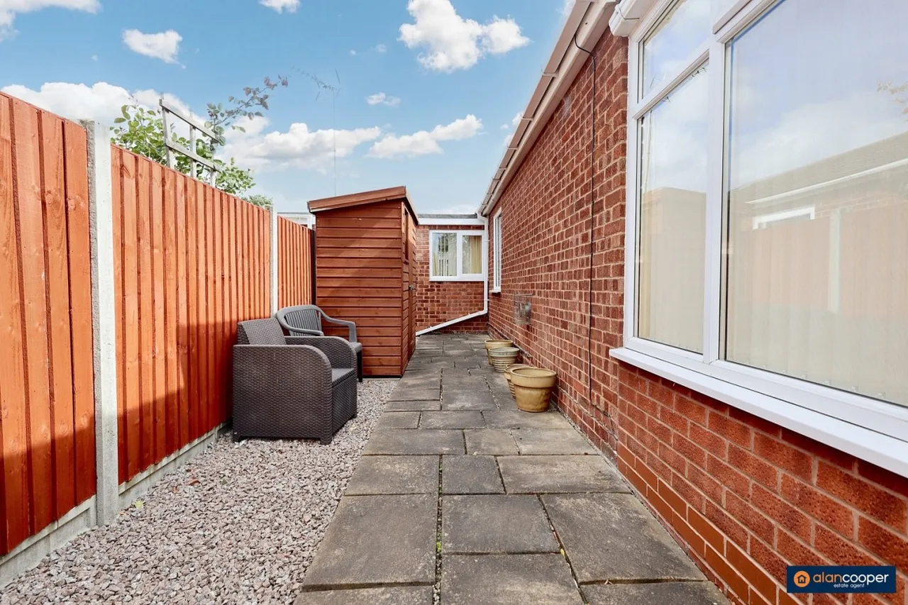 Ferndale Close, Nuneaton, CV11, photo 23