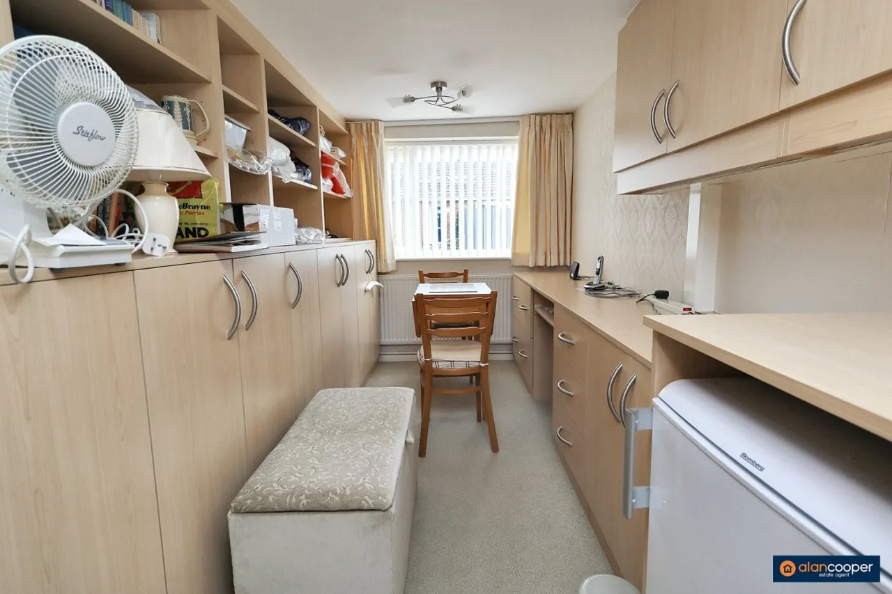 Ferndale Close, Nuneaton, CV11, photo 14