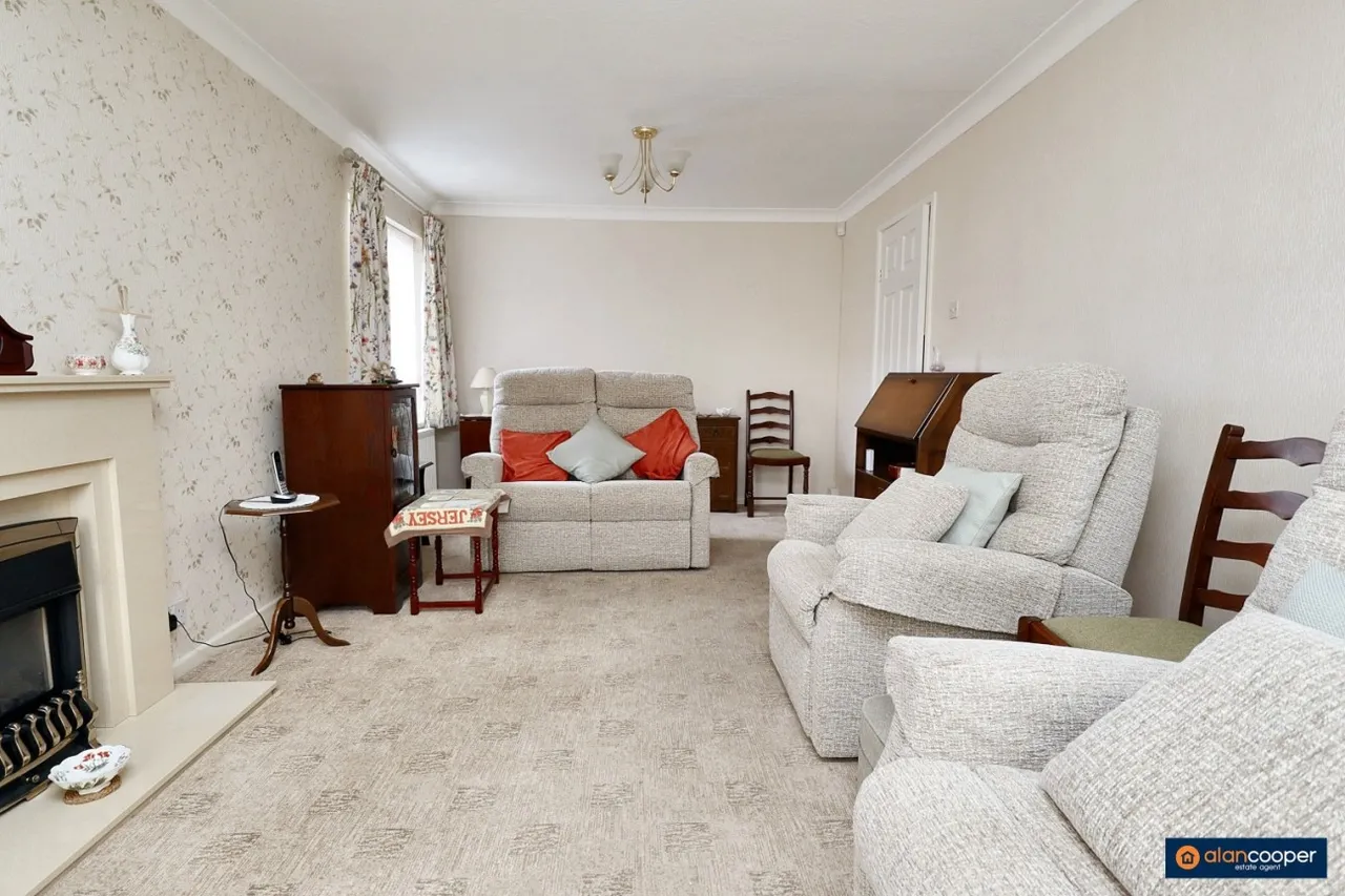 Ferndale Close, Nuneaton, CV11, photo 5