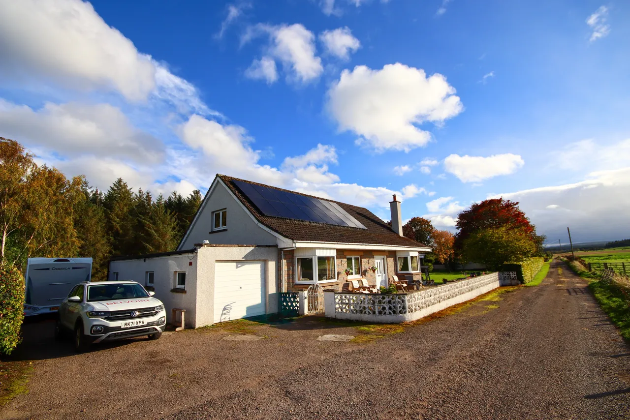 4 bed house for sale, Wester Bauds, Fochabers, IV32