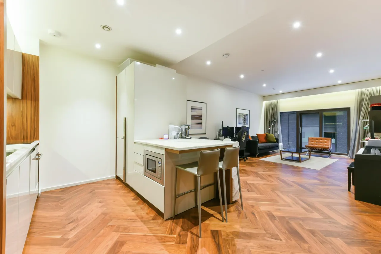 Embassy Gardens, Nine Elms, SW11, photo 6