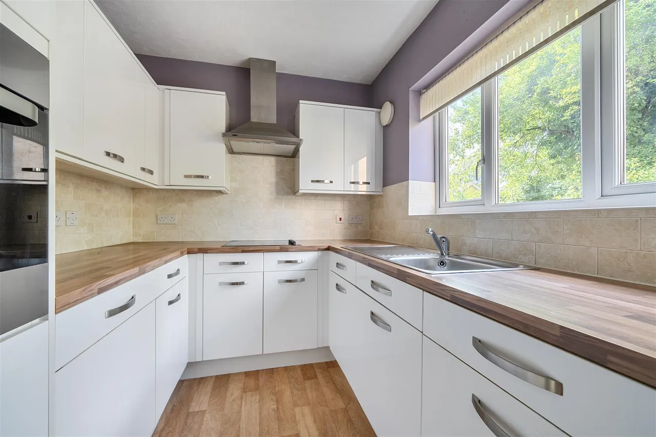Hall Lane, Chingford, E4, photo 2